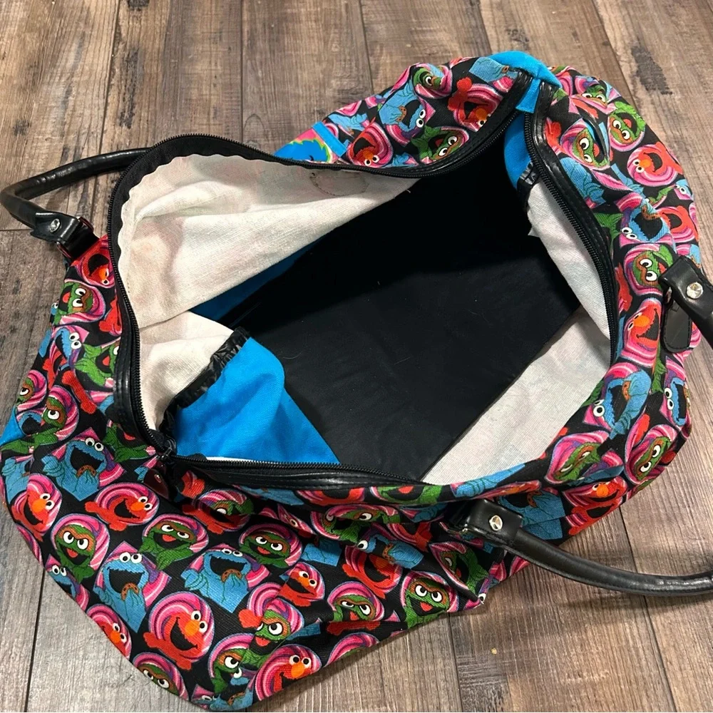 Sesame Street Multicolor Duffel‎ Bag